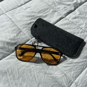 Trendy Vintage Yellow Aviator Sunglasses